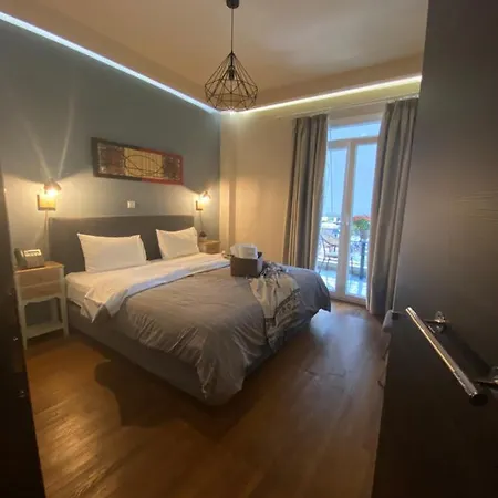 Central Rooms 2* Kalamata