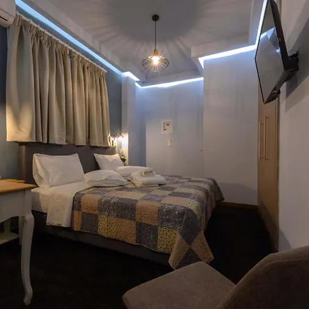 Central Rooms Hotel Kalamata