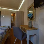 Hotel Central Rooms 2*