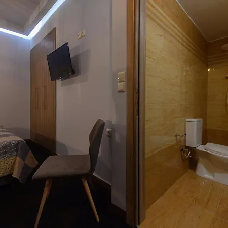 Hotel Central Rooms Kalamata