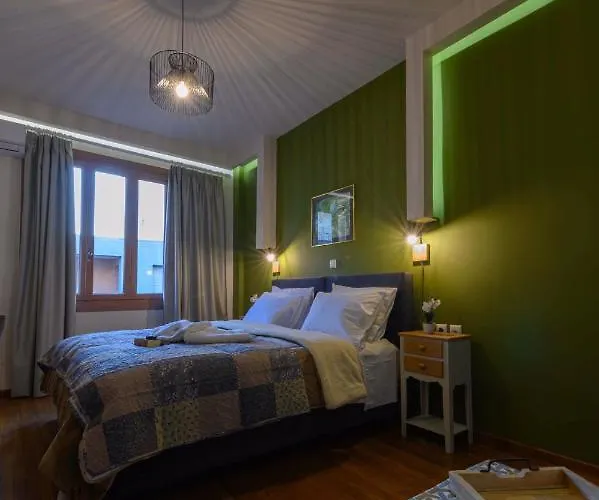 Hotel Central Rooms 2*