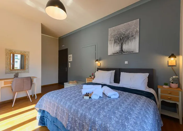 Central Rooms Hotel 2*